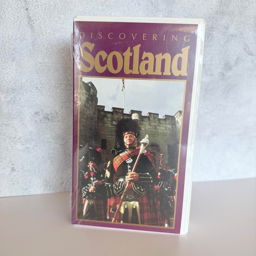 Discovering Scotland The Reader's Digest‎ 1991 New Sealed White Hard Case